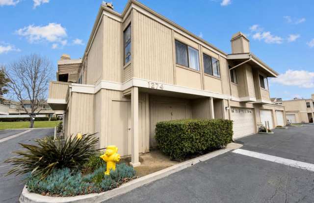 Ralston Village Townhome- Great Amenities! photos photos Ralston Village Townhome- Great Amenities! photos photos
