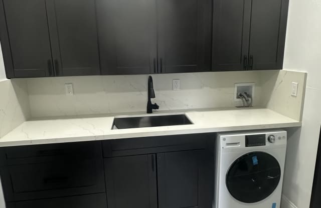 576 Nw 81st Ave photos photos