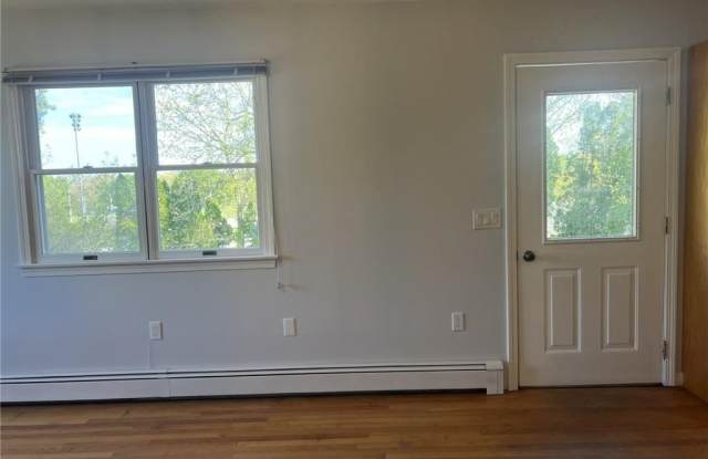 5 Boiling Spring Avenue - 5 Boiling Spring Avenue, Westerly, RI 02891 5 Boiling Spring Avenue - 5 Boiling Spring Avenue, Westerly, RI 02891