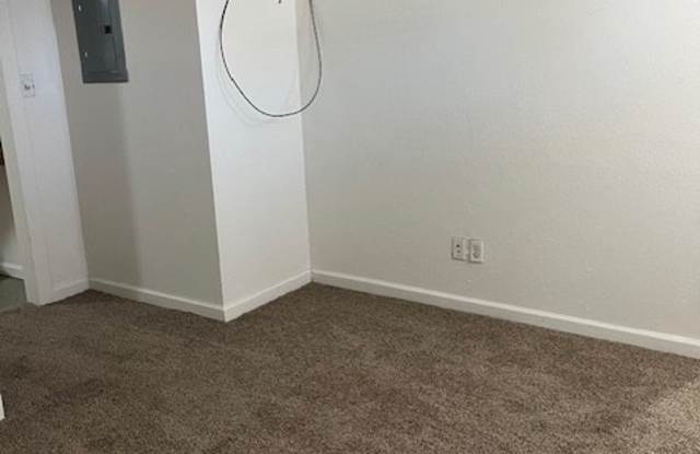 1816 8th Ave #2 photos photos