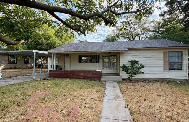 107 Greenview Drive Gallery 2