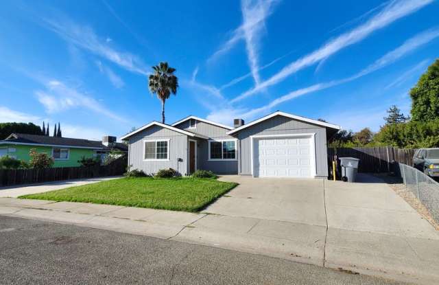 3 bedroom 2 bath near schools and parks Gallery 1