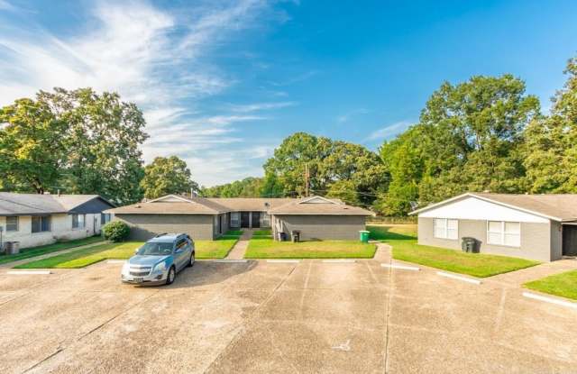 19 E Laramie Drive - 19 East Laramie Drive, Sherwood, AR 72120