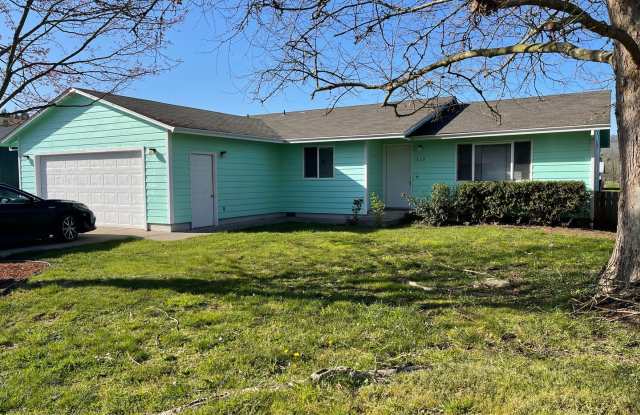 3 Bedroom 2 Bath Home with 2 Car Garage Gallery 1