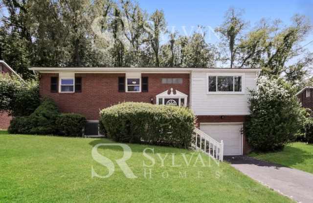 428 Springdale Drive photos photos