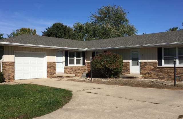 2704 S 1st St - 2704 South 1st Street, Champaign County, IL 61802