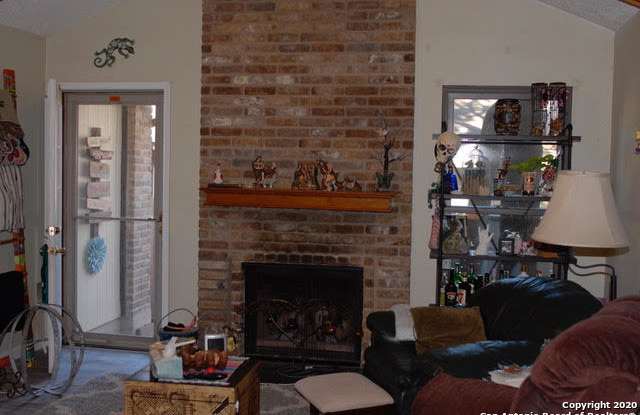 14313 Indian Woods Gallery 2