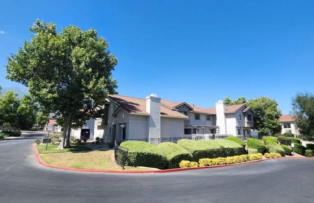 Beautiful 2 bedroom 1.75 bath Home Alta Loma photos photos