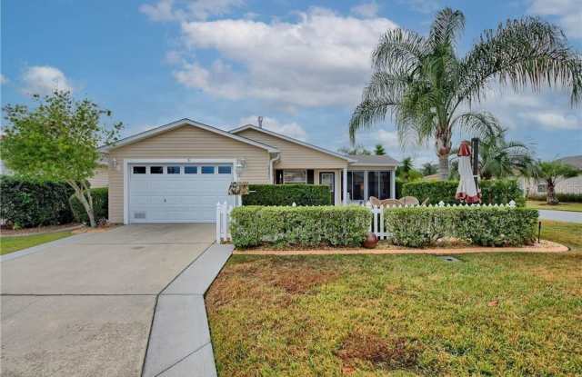 2390 Southern Oak St photos photos