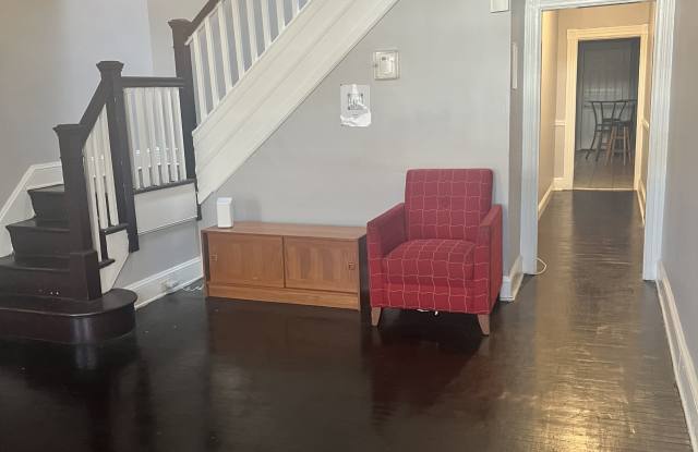 2821 Clifton Avenue #6 Gallery 2