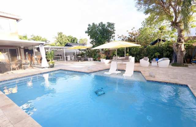 12328 SW 251st Ter photos photos