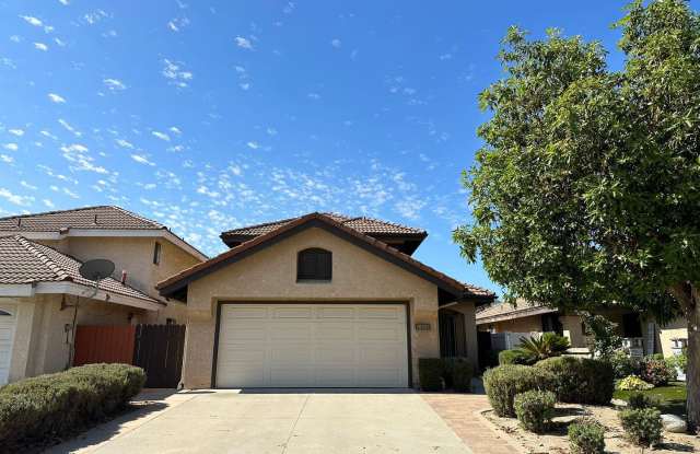 3 BEDROOM HOME FOR LEASING IN Rancho Cucamonga photos photos