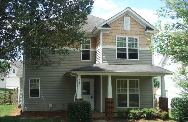 12821 Thistlebrook Ln - 12821 Thistlebrook Lane, Huntersville, NC 28078