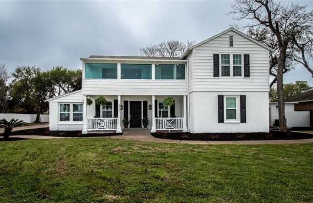 4237 Ocean Drive photos photos