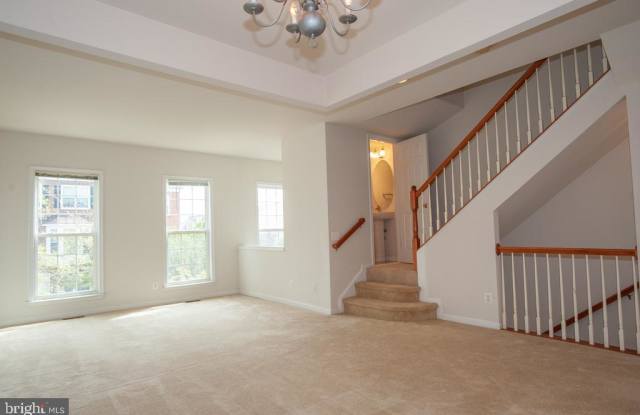 8869 CHEROKEE ROSE WAY Gallery 4