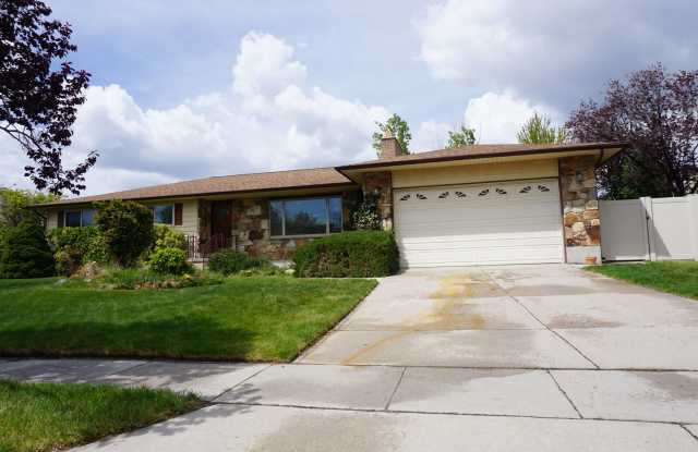 5 Bedroom Sandy Home - 1451 Knollwood Drive, Sandy, UT 84092 5 Bedroom Sandy Home - 1451 Knollwood Drive, Sandy, UT 84092