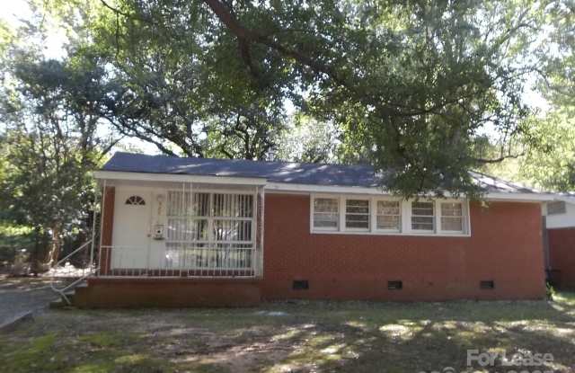 3530 Eastwood Drive - 3530 Eastwood Drive, Charlotte, NC 28205