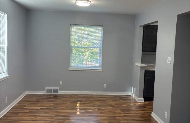 222 West Warren Street - 222 West Warren Street, Michigan City, IN 46360