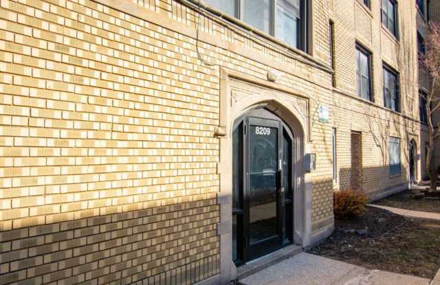 8211 South Ellis Ave. photos photos