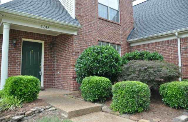 Beautiful 3 Bedroom/2.5 Bath Home on Quail Ridge Golf Course. Pets are Welcome. Interior pictures soon! photos photos