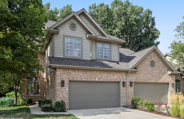 1410 49th Court South - 1410 49th Pl South, Western Springs, IL 60558