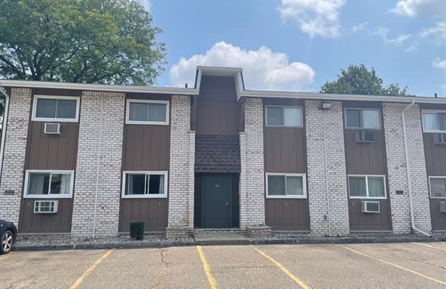 7602 WOODVIEW Street - 7602 Woodview Street, Westland, MI 48185