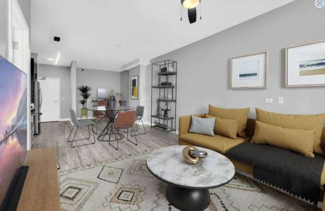 670 West Wayman St photos photos
