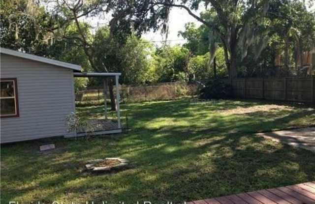 1116 Peninsular Street Gallery 2