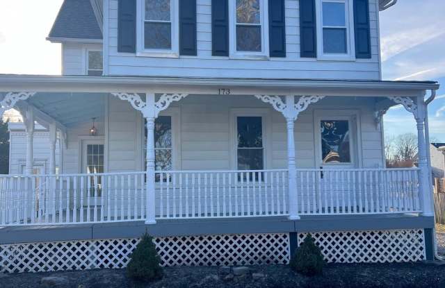 173 BISHOP AVENUE photos photos