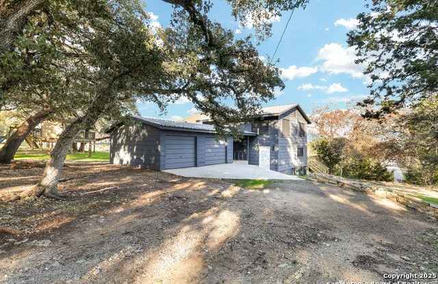 1122 Oakridge - 1122 Oakridge Lane, Canyon Lake, TX 78133