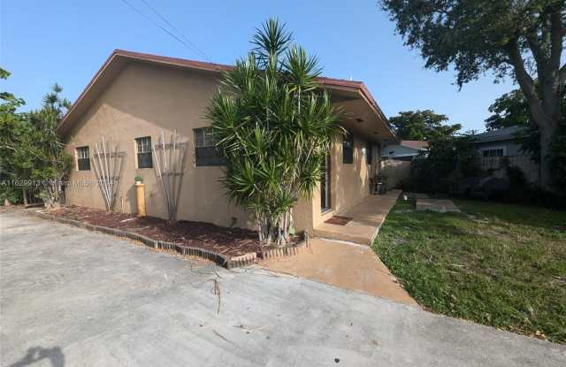 5618 Polk St - 5618 Polk Street, Hollywood, FL 33021