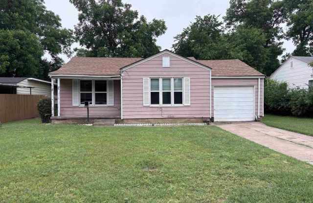 2405 INGLEWOOD DRIVE photos photos
