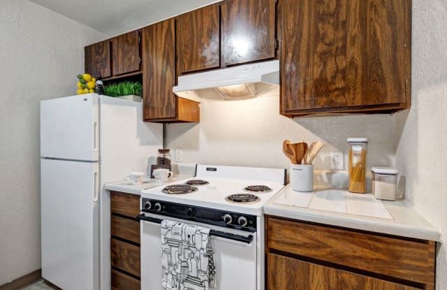 The Greenbriar Apartment Homes photos photos