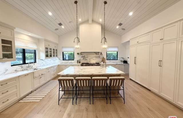 6025 Paseo Canyon Dr Gallery 4