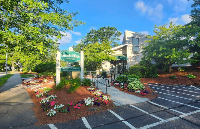 Lincoln Village photos photos