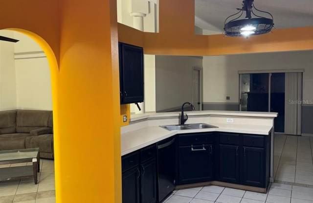 815 DELFINO Place Gallery 4