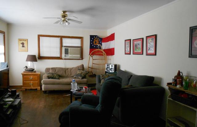 3 bedroom house off S. Milledge! Gallery 3