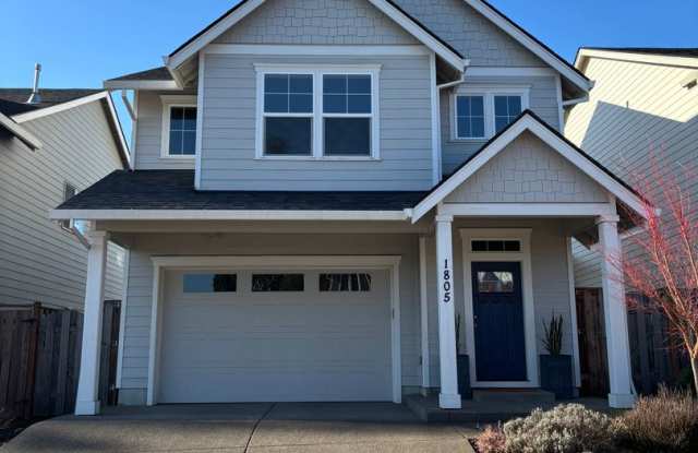 2 Story Home in the Desirable Columbia Estates Development photos photos