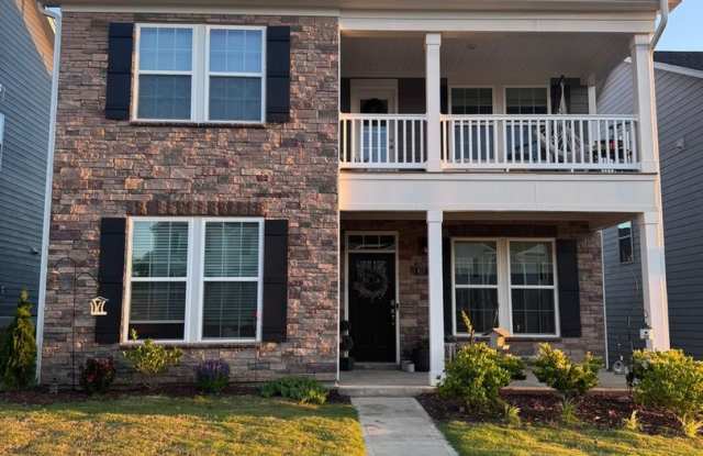 Spacious 4BR Single Family House with swimming pool/fitness center access in Hillsborough photos photos