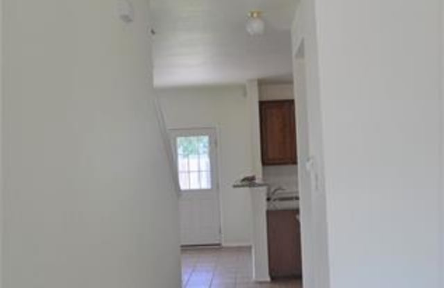 7801 Hidden Path Lane Gallery 2