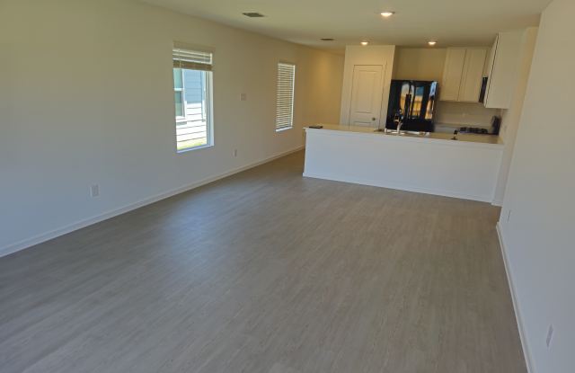 810 Pawpaw Drive Gallery 4