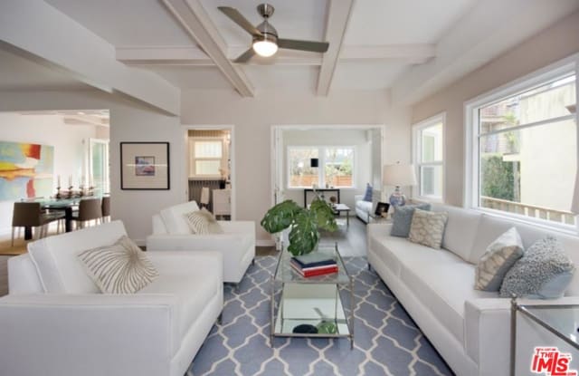 31 BREEZE Avenue - 31 E Breeze Ave, Los Angeles, CA 90291