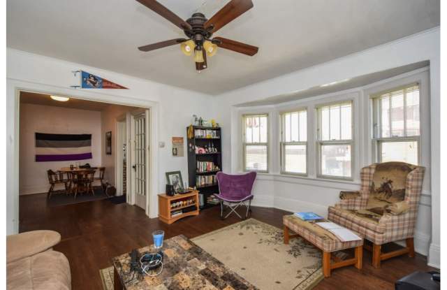 2527 East Linnwood Avenue - 2527 East Linnwood Avenue, Milwaukee, WI 53211