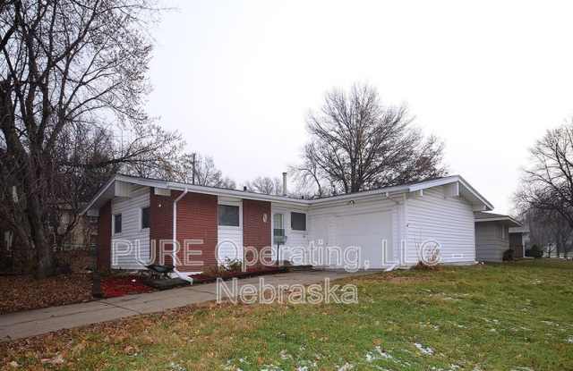 8624 Templeton Dr photos photos