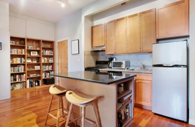 31 Conselyea Street - 31 Conselyea Street, Brooklyn, NY 11211
