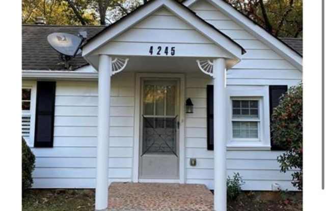 4245 S Berkeley Lake Road NW Gallery 2