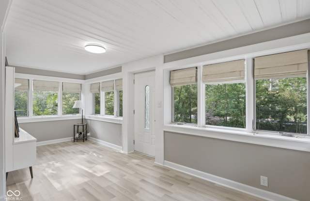 3136 E Edgewood Avenue Gallery 4