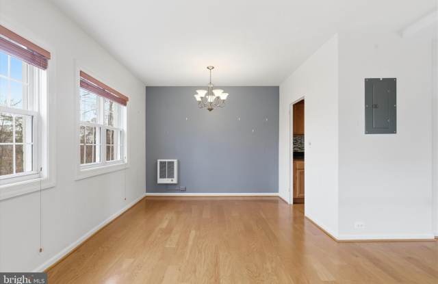 3260 GUNSTON Road Gallery 3