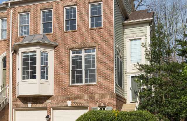 9588 LAGERSFIELD CIRCLE Gallery 4