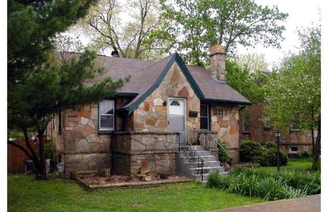 510 E 12th St photos photos